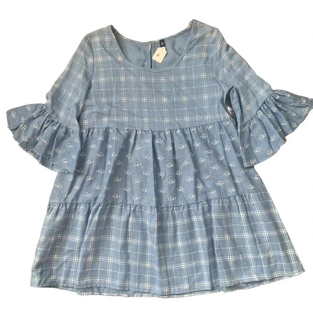 Boutique new with tags plaid and floral print ruffle tunic top size small - Picture 1 of 6